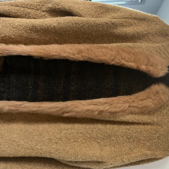 top - Picture 2 of 2